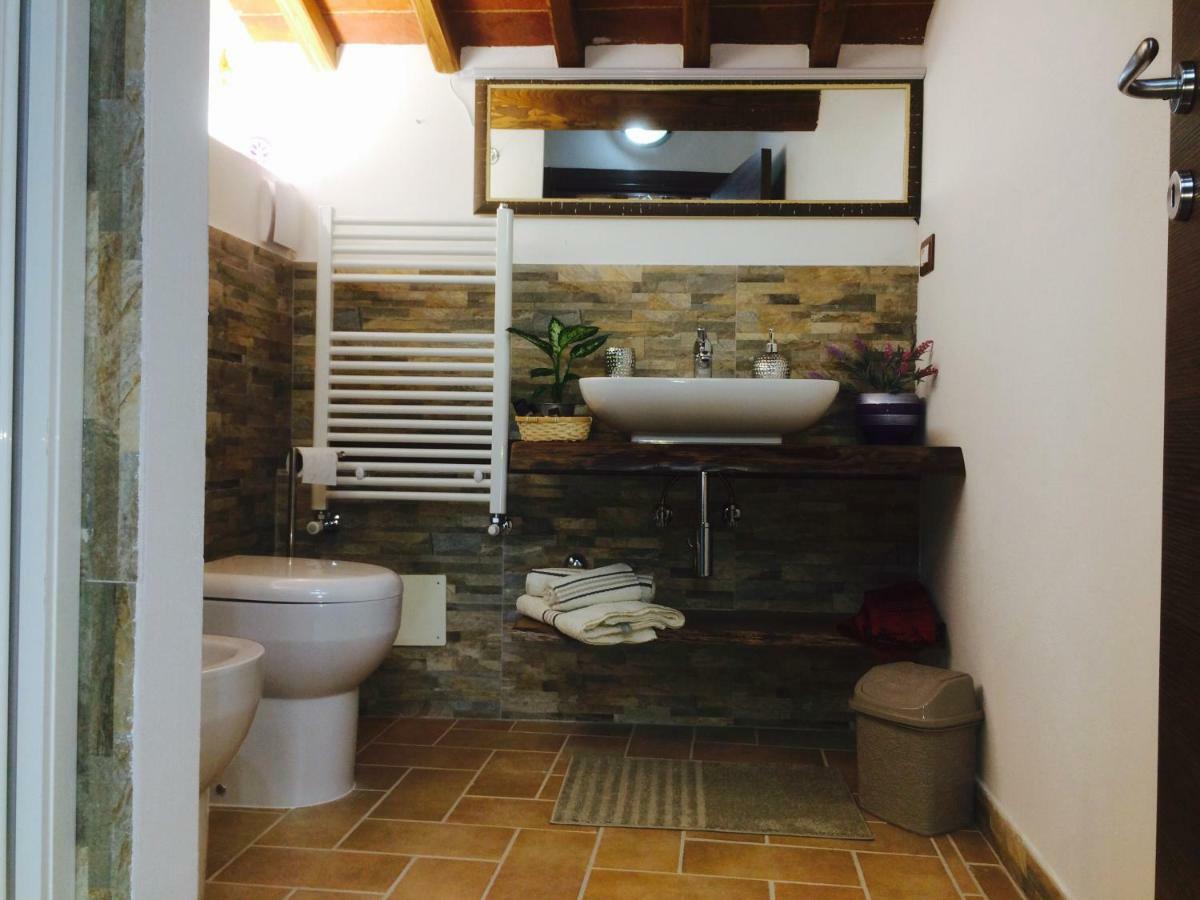 Mansarda Degli Ulivi Apartment Rigomagno Екстериор снимка